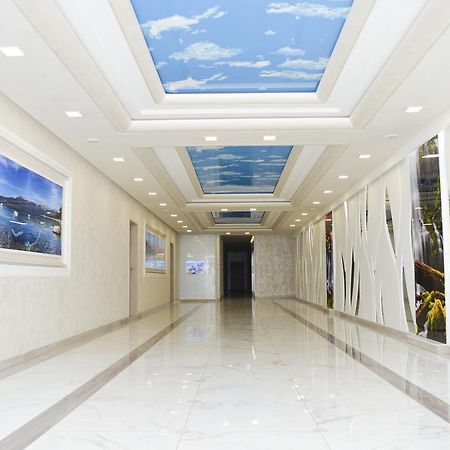 Bhoeme Apartament Oradea Dış mekan fotoğraf
